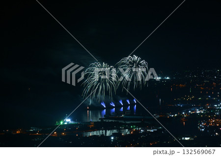 夏の夜空を彩る花火　＜焼津海上花火2025＞ 132569067