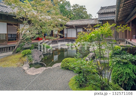 鹿児島 仙巌園 御殿の中庭 132571108