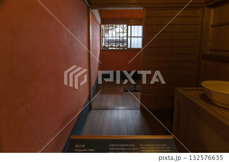 鹿児島 仙巌園 御不浄(便所) 鹿児島 仙巌園 御不浄(便所) 132576635