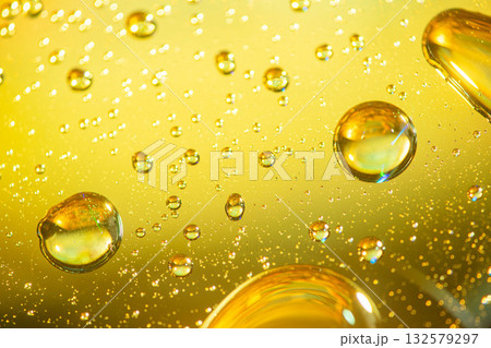 泡のように漂う気泡 132579297