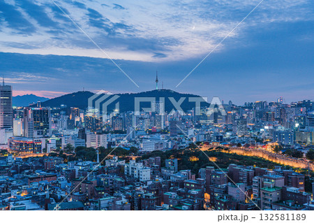 Seoul's Namsan Tower and its surrounding cityscape during the autumn day 132581189
