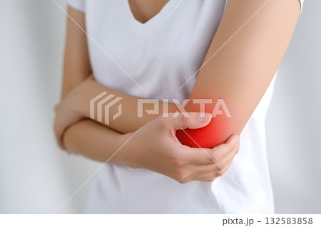 Elbow pain discomfort affecting arm joint causing discomfort. Elbow pain discomfort affecting arm joint causing discomfort. 132583858