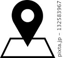 位置情報や目的地をわかりやすく示す、地図とポインターのベクターイラスト｜ナビゲーションや観光案内、プ 132583967