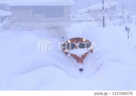 極寒の宗谷本線で雪に挑むDE15形ディーゼル機関車の排雪列車_2016/1/10撮影 132590570