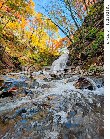 浅間大滝（秋） 132592181