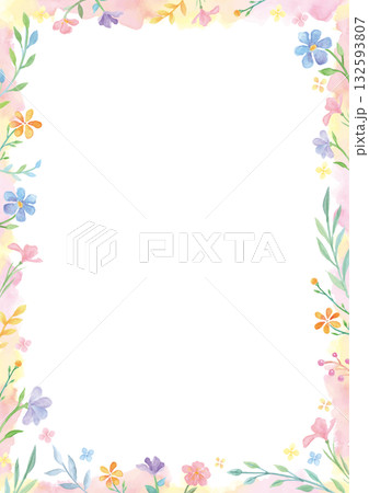 手描き水彩の優しい花と植物の暖色フレーム-白背景 手描き水彩の優しい花と植物の暖色フレーム-白背景 132593807