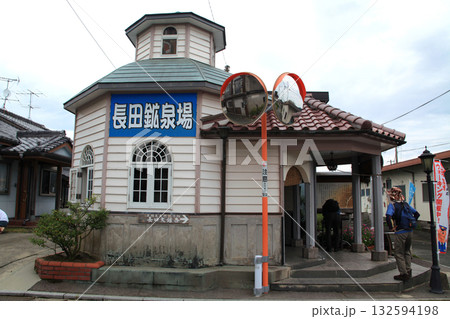 福岡県みやま市　新船小屋温泉郷のレトロな水汲み場「長田鉱泉場」 132594198