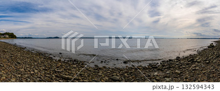 静岡県浜松市 秋の浜名湖　大崎　パノラマ写真 132594343