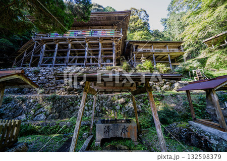 日龍峯寺高澤観音境内の景色 日龍峯寺高澤観音境内の景色 132598379