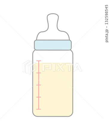ミルクの入った哺乳瓶 132598545