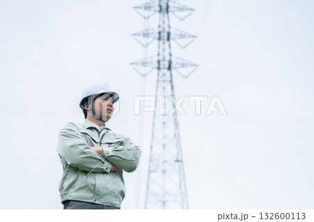 送電工事会社の若手 132600113