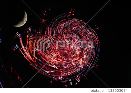 幻想的な花火 132603054