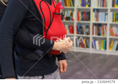 first aid course - company safety - Heimlich maneuver first aid course - company safety - Heimlich maneuver 132604579