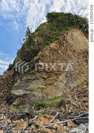 琴ヶ浜の崩れた柱状節理　 132605426