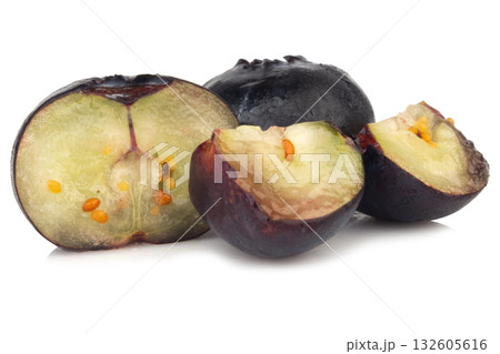 blueberry cut slice half on a white background 132605616