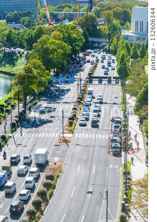 皇居半蔵門前、国立劇場に隣接する場所に位置している宿泊施設からの風景 132606344