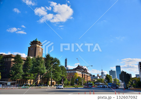 《愛知県》名古屋市役所本庁舎と愛知県庁本庁舎 《愛知県》名古屋市役所本庁舎と愛知県庁本庁舎 132607092