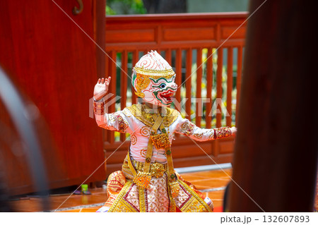 Thai Khon Mask Dance Performance Thai Khon Mask Dance Performance 132607893