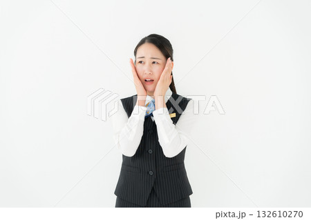 制服の女性 ビジネス トラブル 制服の女性 ビジネス トラブル 132610270