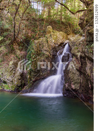 静岡県浜松市 秋の仙厳の滝 パノラマ 静岡県浜松市 秋の仙厳の滝 パノラマ 132612699