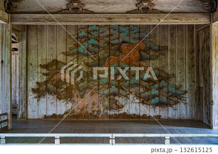 古い建物の壁 132615125