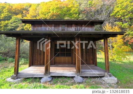 檜枝岐村の板倉/福島県南会津郡 檜枝岐村 檜枝岐村の板倉/福島県南会津郡 檜枝岐村 132618035