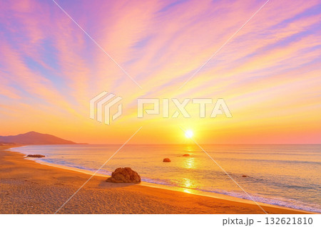 渥美半島 赤羽根ロングビーチと日出の石門 朝焼け 渥美半島 赤羽根ロングビーチと日出の石門 朝焼け 132621810