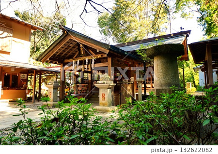 京都府　伏見稲荷大社　伏見神宝神社 拝殿　京都市伏見区深草藪之内町　2022 年 2月 132622082