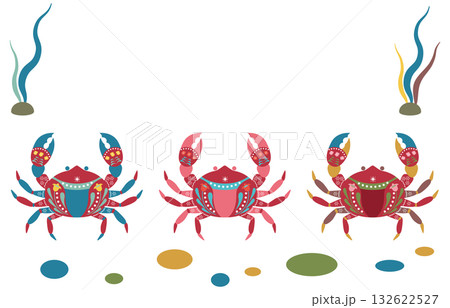 北欧風装飾な模様が入ったかわいい飾りカニのイラストセット 北欧風装飾な模様が入ったかわいい飾りカニのイラストセット 132622527