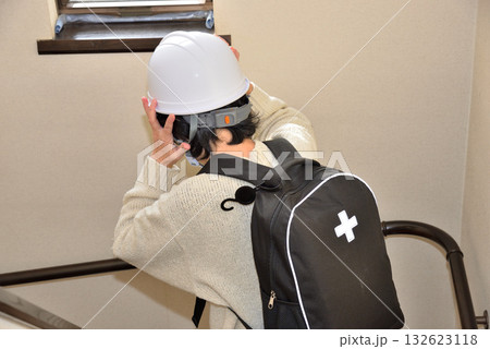 避難訓練 防災訓練 避難行動イメージ 避難訓練 防災訓練 避難行動イメージ 132623118