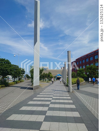 三井アウトレットパーク横浜ベイサイドへの道 三井アウトレットパーク横浜ベイサイドへの道 132625114