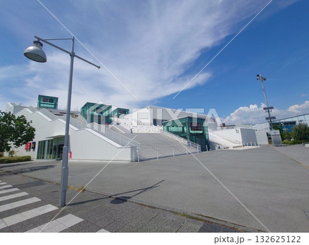 ユニクロパーク　三井アウトレットパーク横浜ベイサイド 132625122