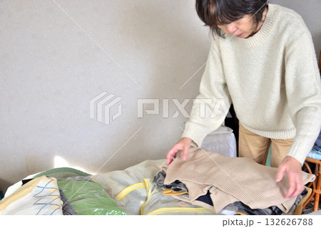 資源ごみ 断捨離 衣替え 不用品片付け 資源ごみ 断捨離 衣替え 不用品片付け 132626788