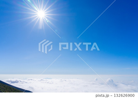 富士山からの雲海02 132626900