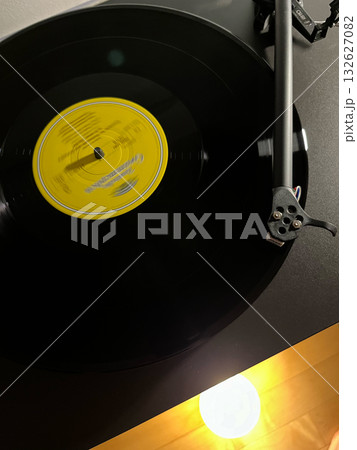 アナログレコードと暮らす。音楽に包まれた日常。 132627082