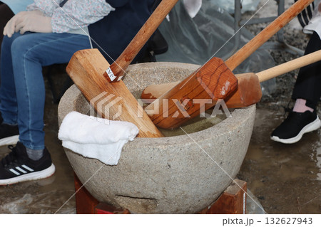 地域の神社の開墾三百年祭 132627943