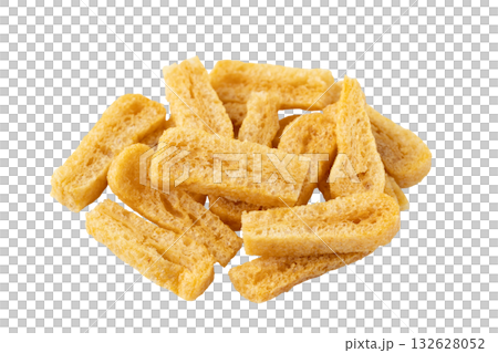 Chopped fried tofu (deep-fried tofu) on a transparent background (png) 132628052