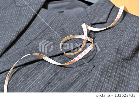 テーラー オーダーメイドスーツ 仕立て 132628433