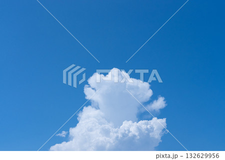 夏の雲01 132629956