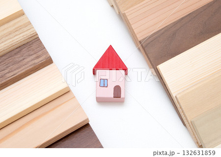 住宅と木材各種　家づくりイメージ 132631859
