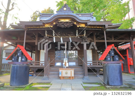 千住大橋そばにある橋戸稲荷神社 132632196