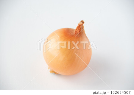 小たまねぎ 132634507