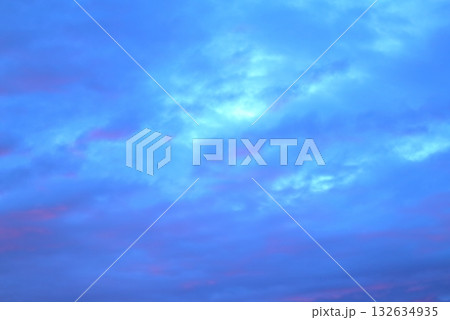 空と雲とが織りなす色紙 信州の空と雲 空と雲とが織りなす色紙 信州の空と雲 132634935