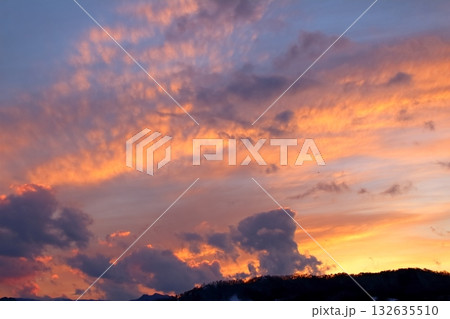 空と雲とが織りなす色紙　　　信州の空と雲 132635510