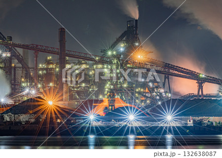 製鉄所夜景 名古屋港 132638087