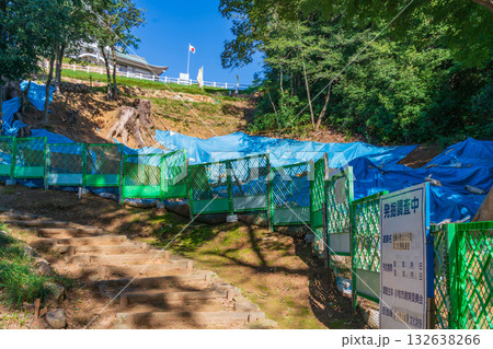 小牧山城、発掘調査が続く織田信長築城の石の要塞〈愛知県小牧市〉 132638266