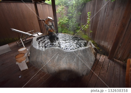 日本　東北　宮城　蔵王町　遠刈田　温泉　星灯の宿　まほろば　露天風呂 132638358