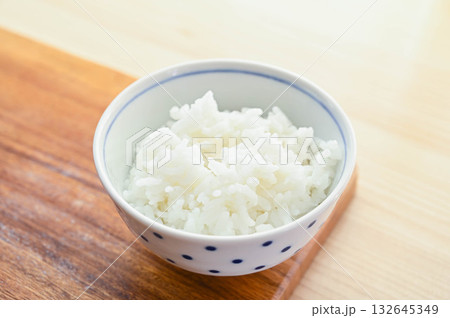 炊きたてご飯 炊きたてご飯 132645349
