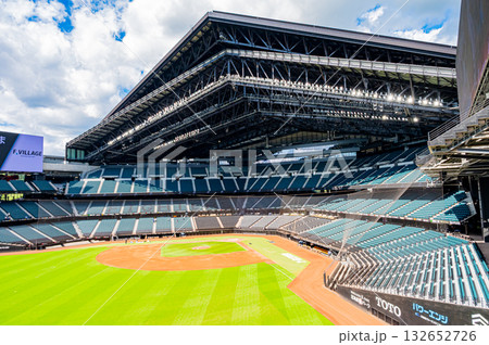 北海道　球場　エスコンフィールド 132652726