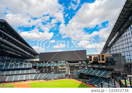 北海道　球場　エスコンフィールド 132652736